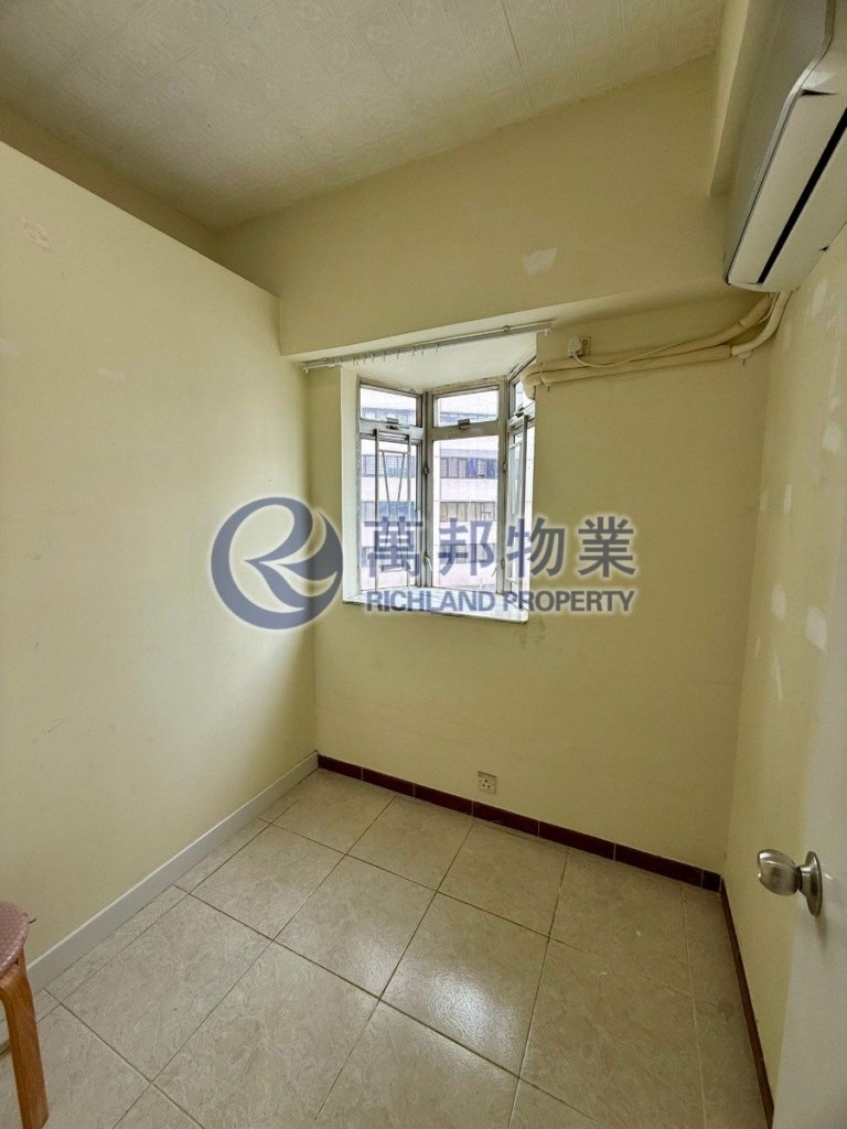 富景大廈 FULL KING BLDG 低層 - 萬邦物業 - 大埔地產代理