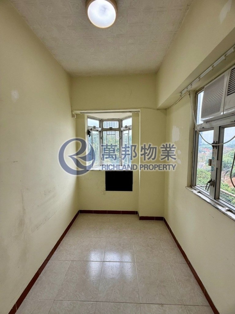 富景大廈 FULL KING BLDG 低層 - 萬邦物業 - 大埔地產代理