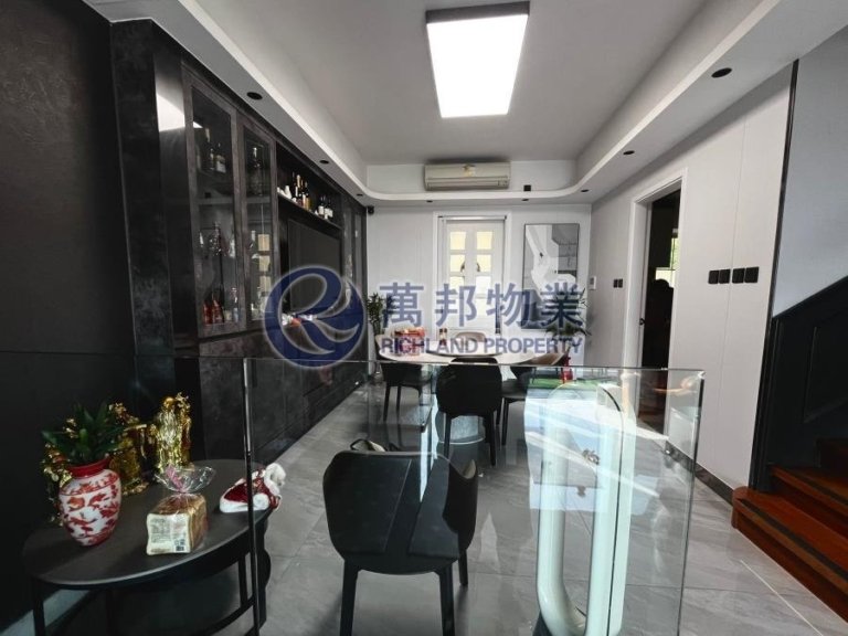 比華利山別墅 BEVERLY HILLS PH 03 BOULEVARD DE CASCADE - 萬邦物業 - 大埔地產代理