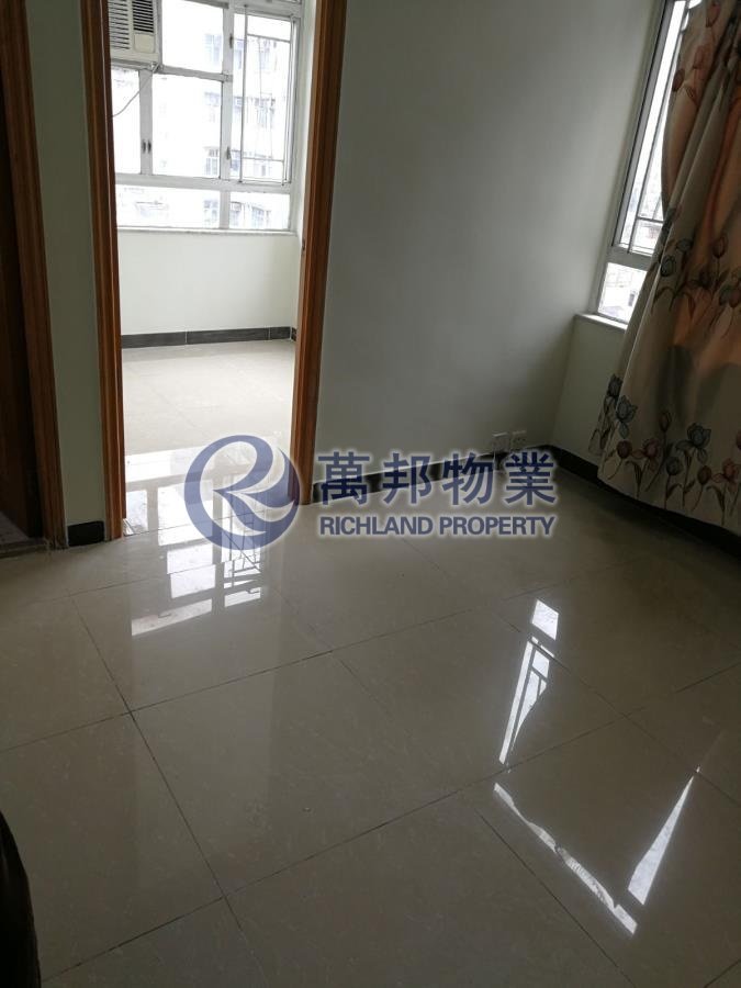 利達大廈 LEADER BLDG 中層 - 萬邦物業 - 大埔地產代理