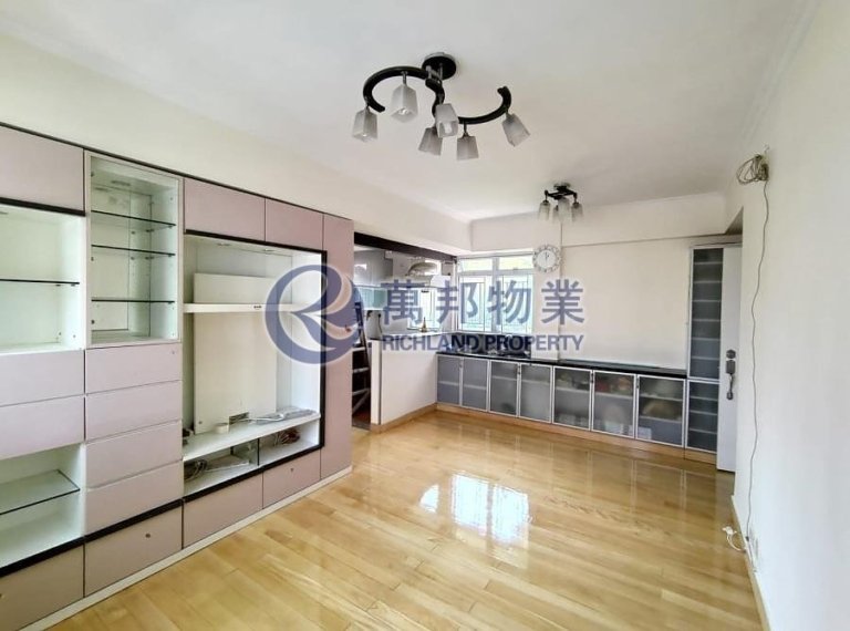 美馨大廈 MEI HING MAN 中層 - 萬邦物業 - 大埔地產代理