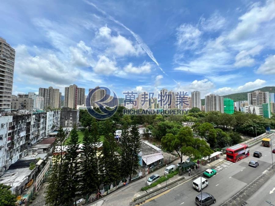 富盈門 THE GOLDEN GATE 中層