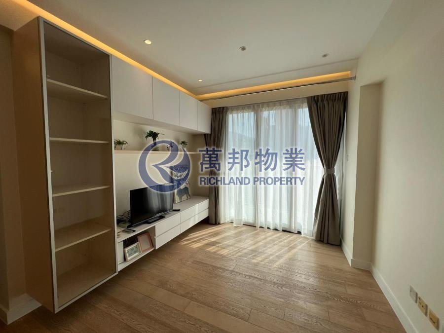 富盈門 THE GOLDEN GATE 中層