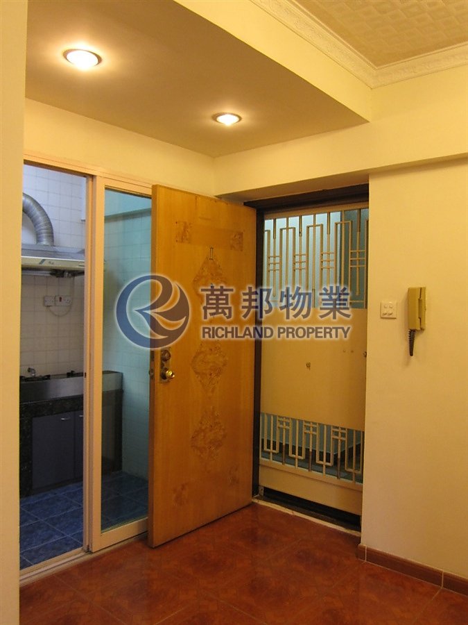 大埔廣場 TAI PO PLAZA 中層 - 萬邦物業 - 大埔地產代理