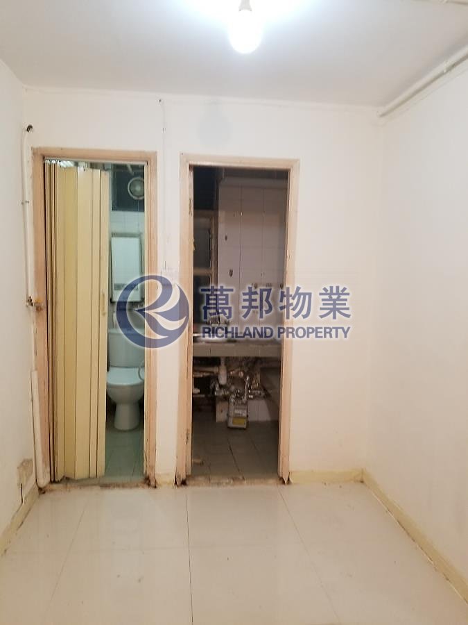 運頭塘村 WAN TAU TONG ESTATE 中層 - 萬邦物業 - 大埔地產代理