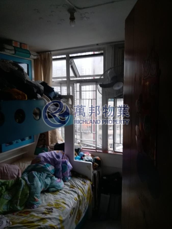 富亨村 FU HENG EST 中層 - 萬邦物業 - 大埔地產代理