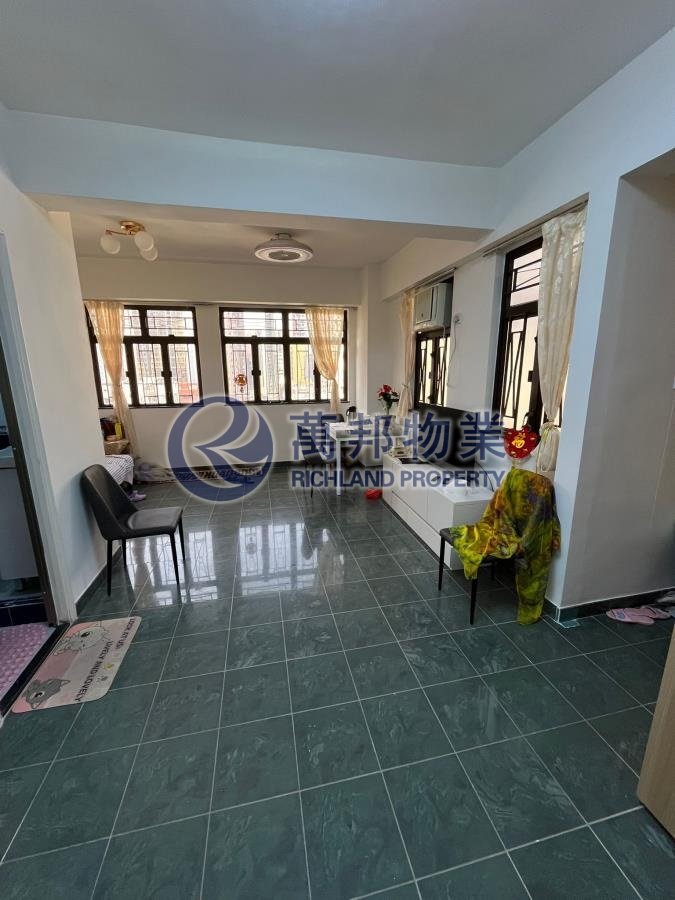大運大廈2 ROOM TAI WAN BLDG 中層