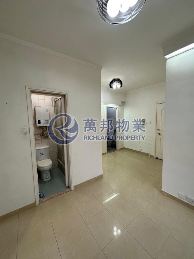 昌運中心 FORTUNE PLAZA 中層