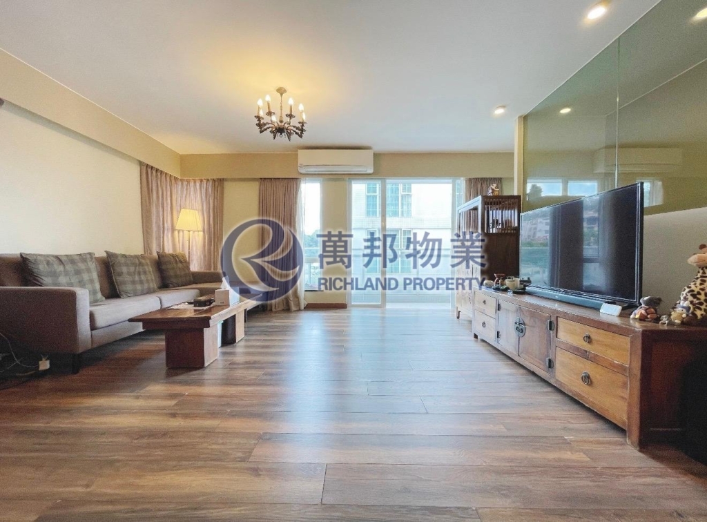 下黃宜坳 HA WONG YI AU 低層