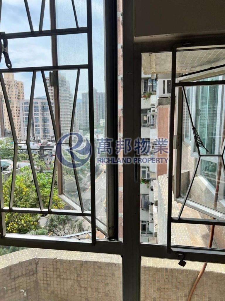 寶湖花園 PLOVER COVE GDN 中層 - 萬邦物業 - 大埔地產代理