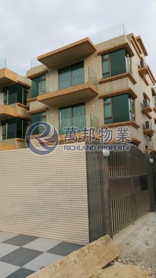 新屋仔村 SAN UK TSAI TSUEN 低層