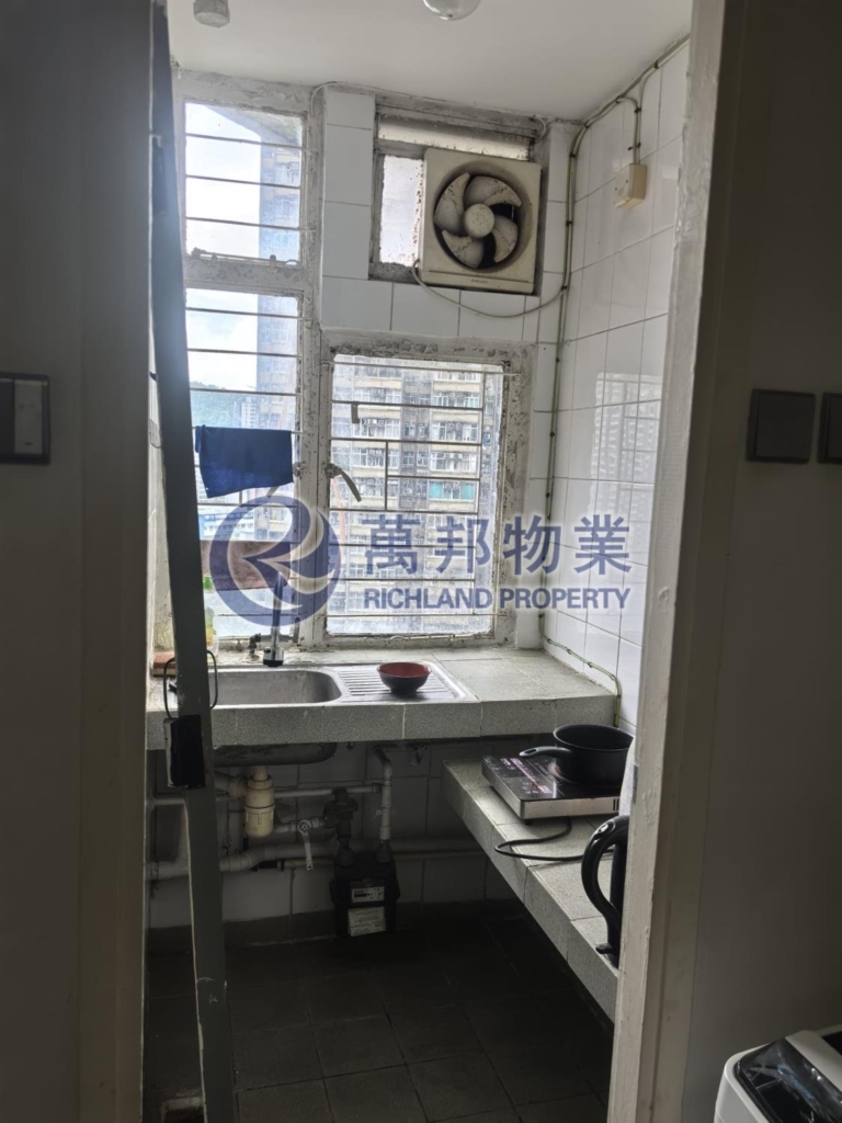 運頭塘村 WAN TAU TONG ESTATE 高層 - 萬邦物業 - 大埔地產代理