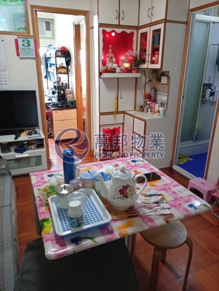 運頭塘村 WAN TAU TONG ESTATE 高層 - 萬邦物業 - 大埔地產代理