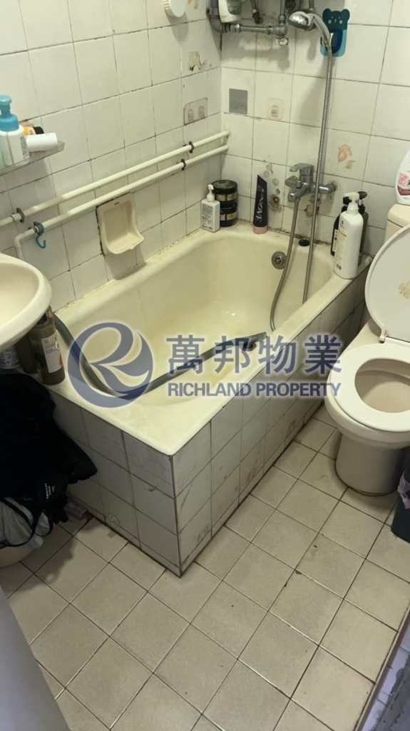美昌樓 MEI CHEONG BLDG 中層 - 萬邦物業 - 大埔地產代理