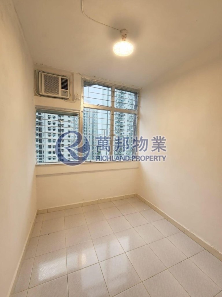 逸雅苑 YAT NGA COURT 高層 - 萬邦物業 - 大埔地產代理